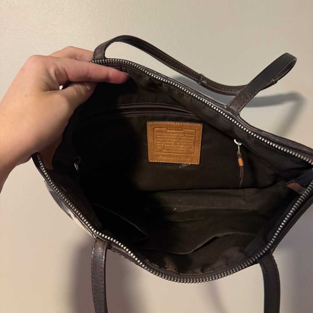 Coach Signature Brown Tote Bag - Picture 6 of 8